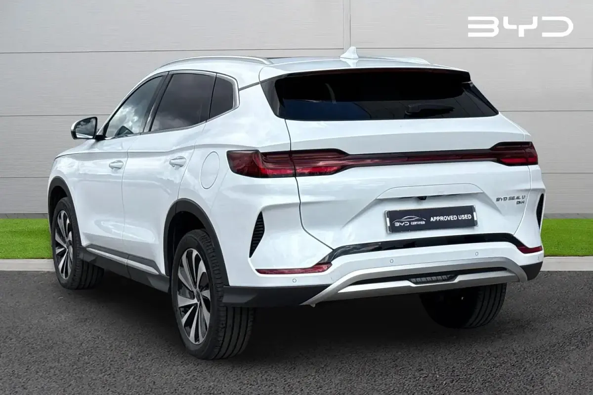 Used BYD Seal U Comfort 324 HP (238 kW) 2025 White SUV