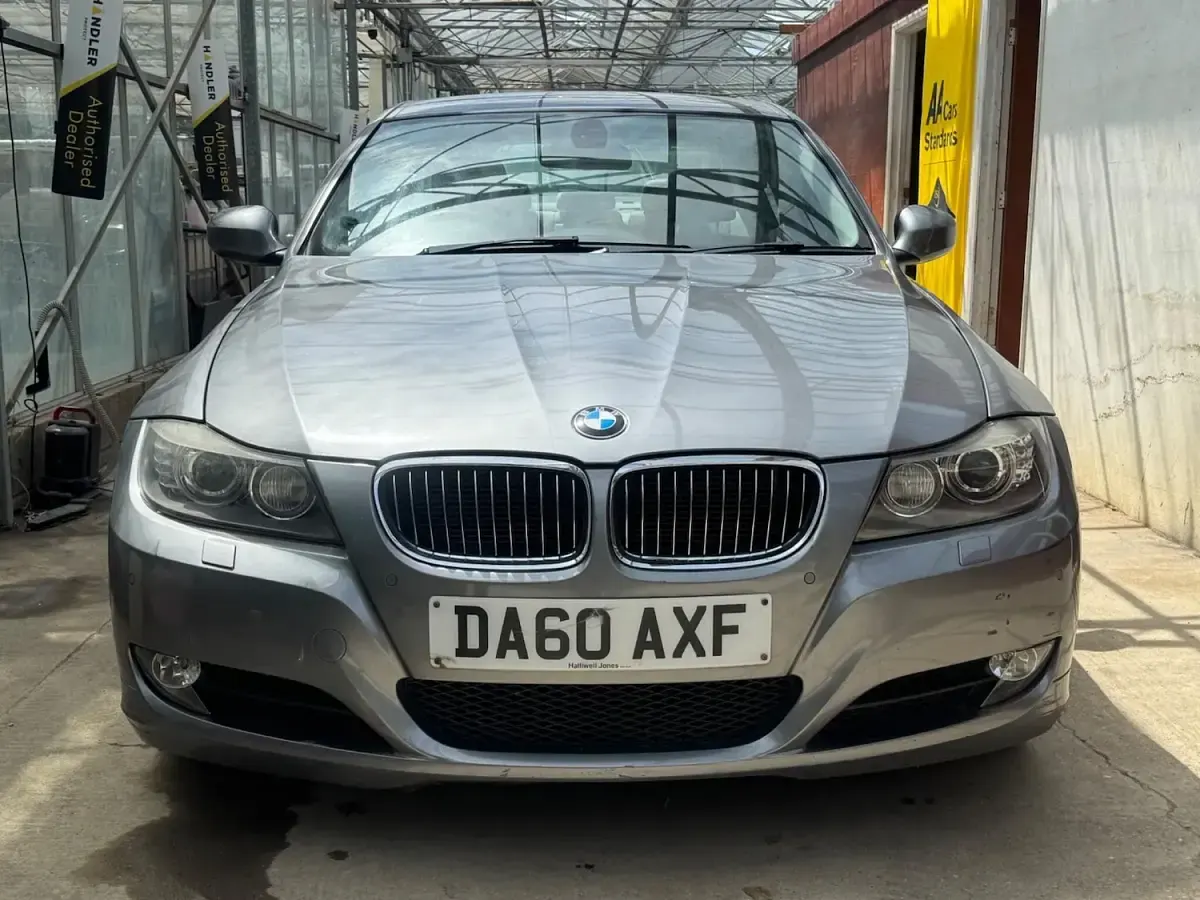 Used BMW 325 Comfort Edition 2010 Grey Sedan