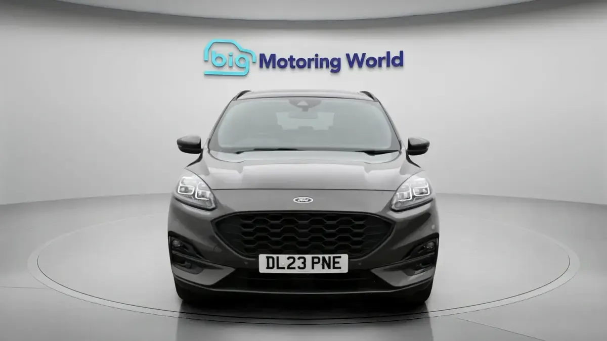 Used Ford Kuga ST-Line X 225 HP (165 kW) 2023 Grey SUV