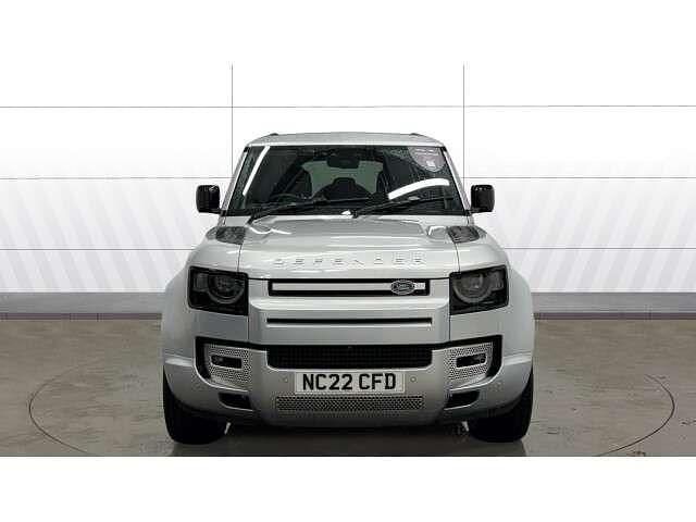 Usado Land Rover Defender 394 HP (289 kW) 2022 Prateado SUV