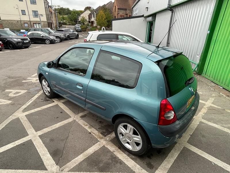 Image 4/4