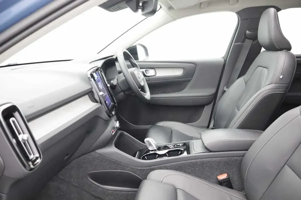Used Volvo XC40 Ultra 194 HP (142 kW) 2025 SUV