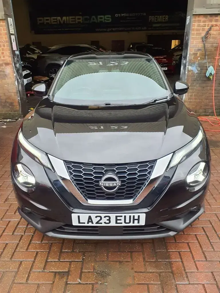 Used Nissan Juke N-Connecta 114 HP (83 kW) 2023 Black SUV