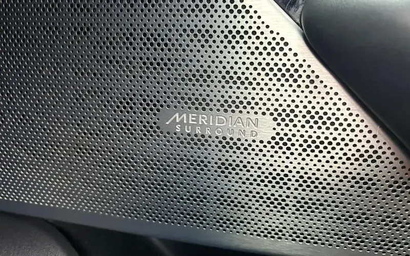 Used Land Rover Range Rover Velar HSE Dynamic 241 HP (177 kW) 2019 Black SUV