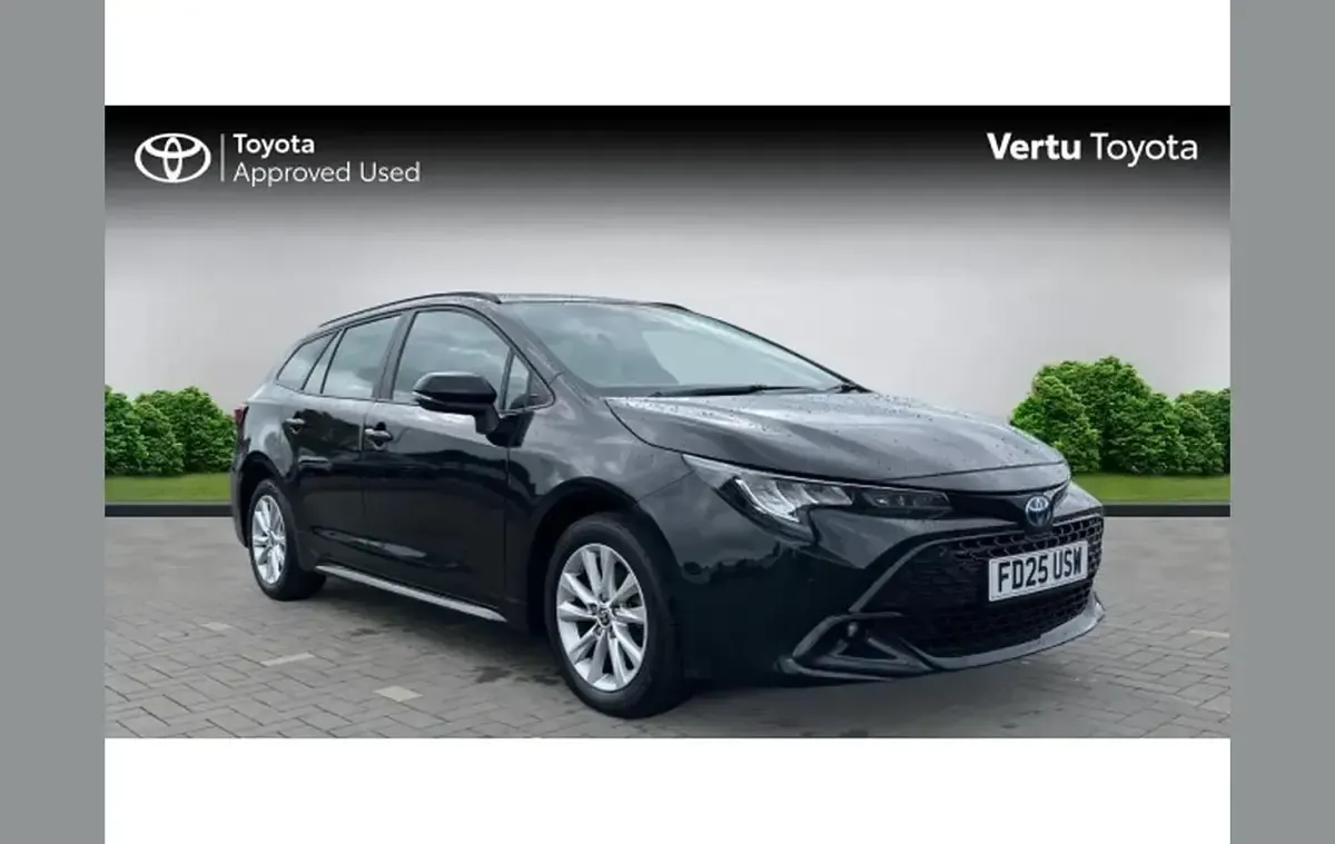 Used Toyota Corolla 140 HP (102 kW) 2025 Estate