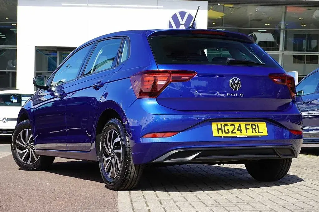 Used VW Polo 95 HP (69 kW) 2024 Hatchback