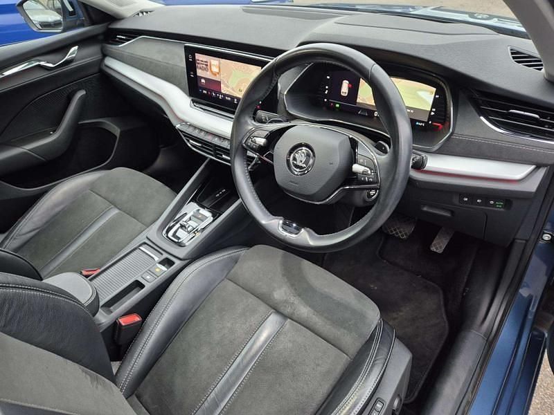 Used Skoda Octavia SE L First Edition 110 HP (80 kW) 2020 Blue Estate