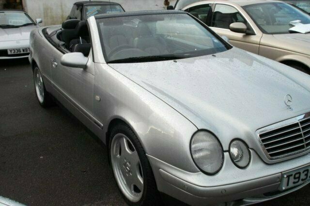 Używany Mercedes CLK230 Avantgarde 1999 Kabriolet
