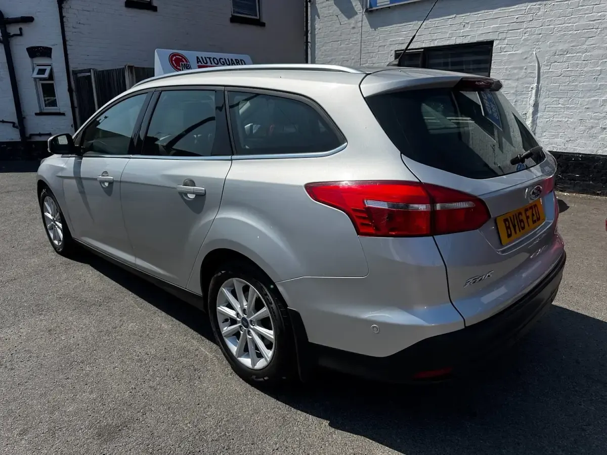 Used Ford Focus Titanium 2016 Silver Estate