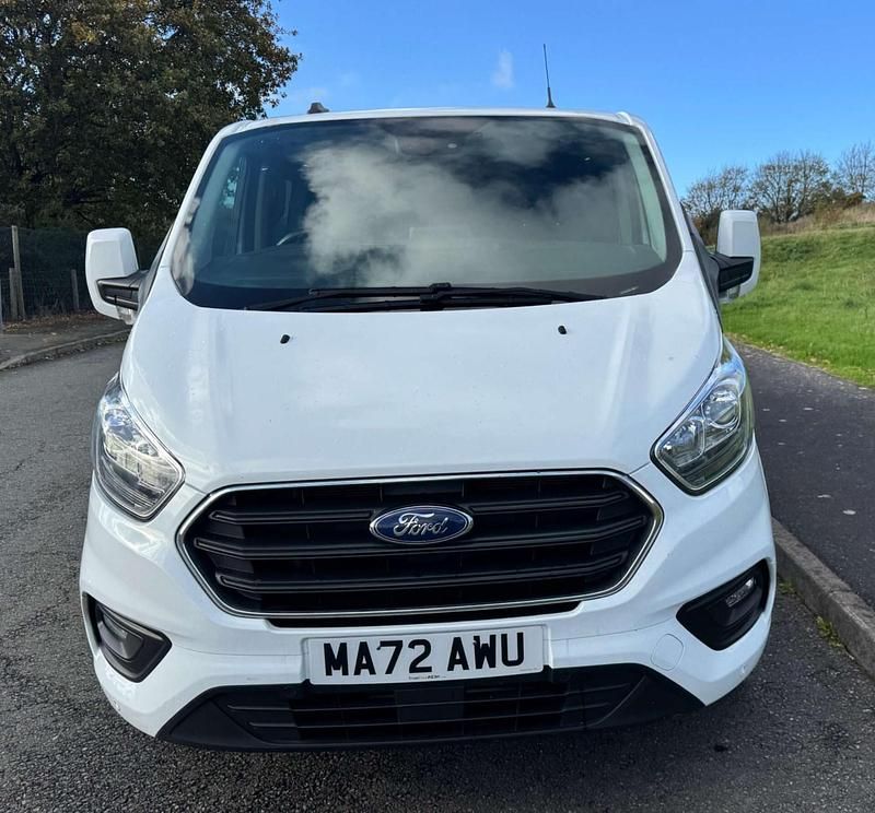 Second-hand Ford Transit Custom Limited 130 CP (95 kW) 2022 Alb Van