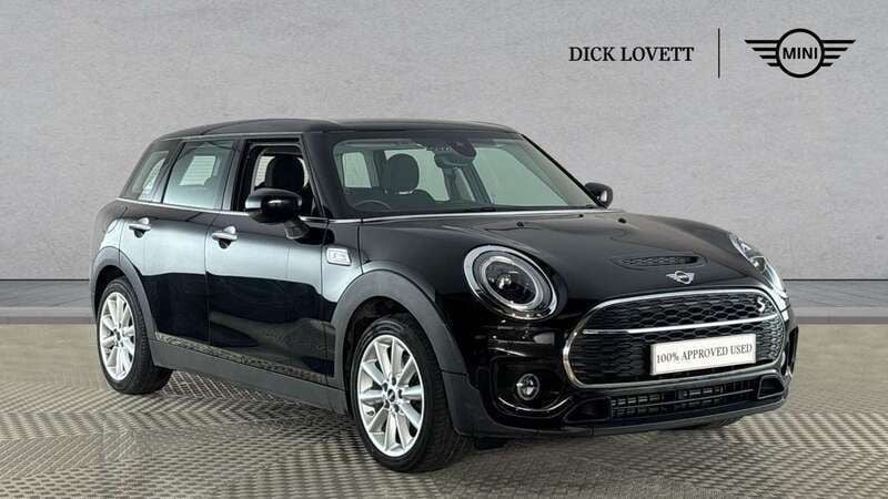 Black Used 2021 Mini Cooper Clubman Classic Estate | £20,750 (Fair price) - Image 1/4