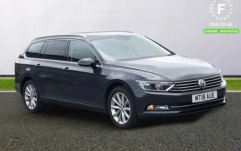 Used VW Passat Comfortline 120 HP (88 kW) 2018 Estate