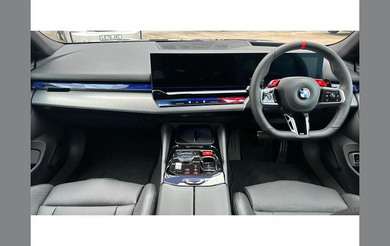 New BMW M5 Comfort Edition 717 HP (527 kW) 2025 Other Sedan