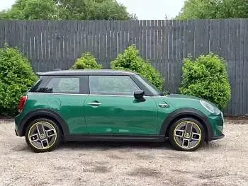 Used Mini Cooper S Level 2 135 kW (184 HP) 2023 British racing green iv Hatchback