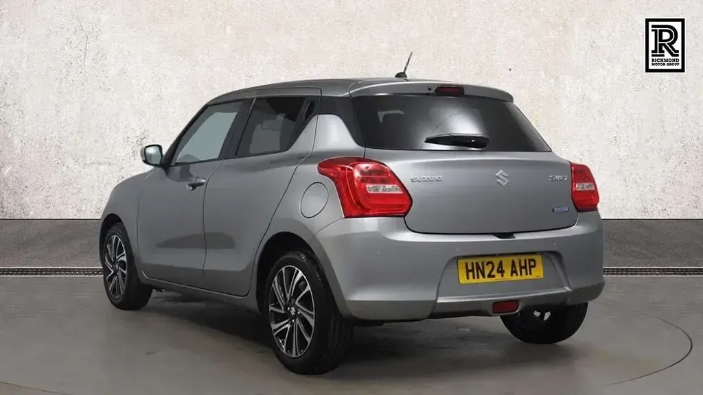 Used Suzuki Swift SZ5 83 HP (61 kW) 2024 Silver Hatchback