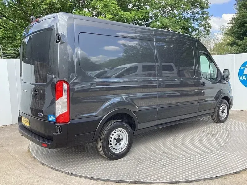 Used Ford Transit 170 HP (125 kW) 2022 Grey Van