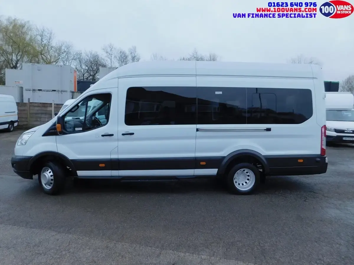 Used Ford Transit Trend 125 HP (91 kW) 2018 White