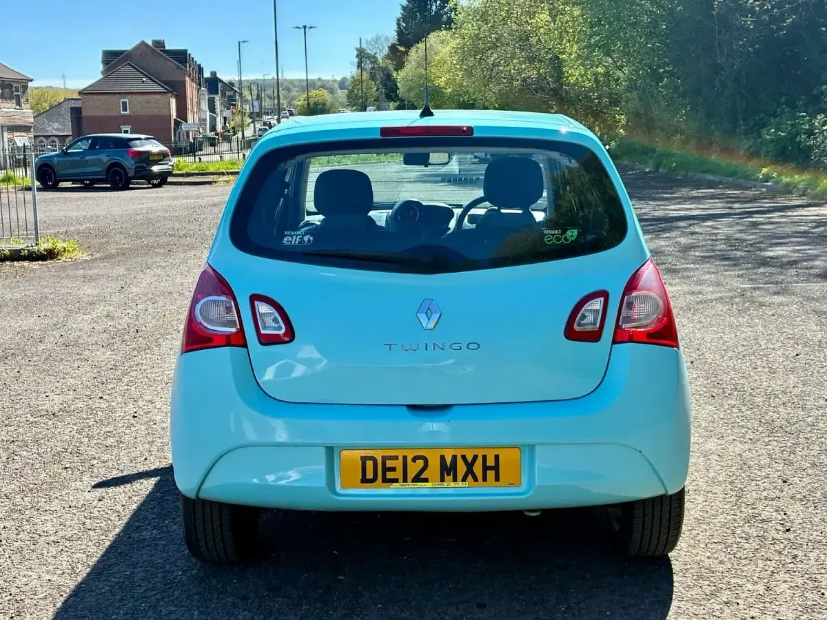 Used Renault Twingo Dynamique 75 HP (55 kW) 2012 Blue Hatchback