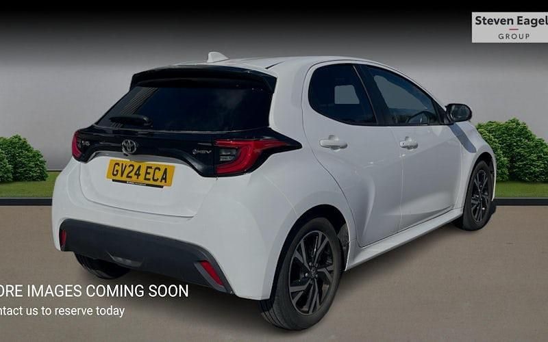 Used Toyota Yaris Hybrid Design 116 HP (85 kW) 2026 Hatchback