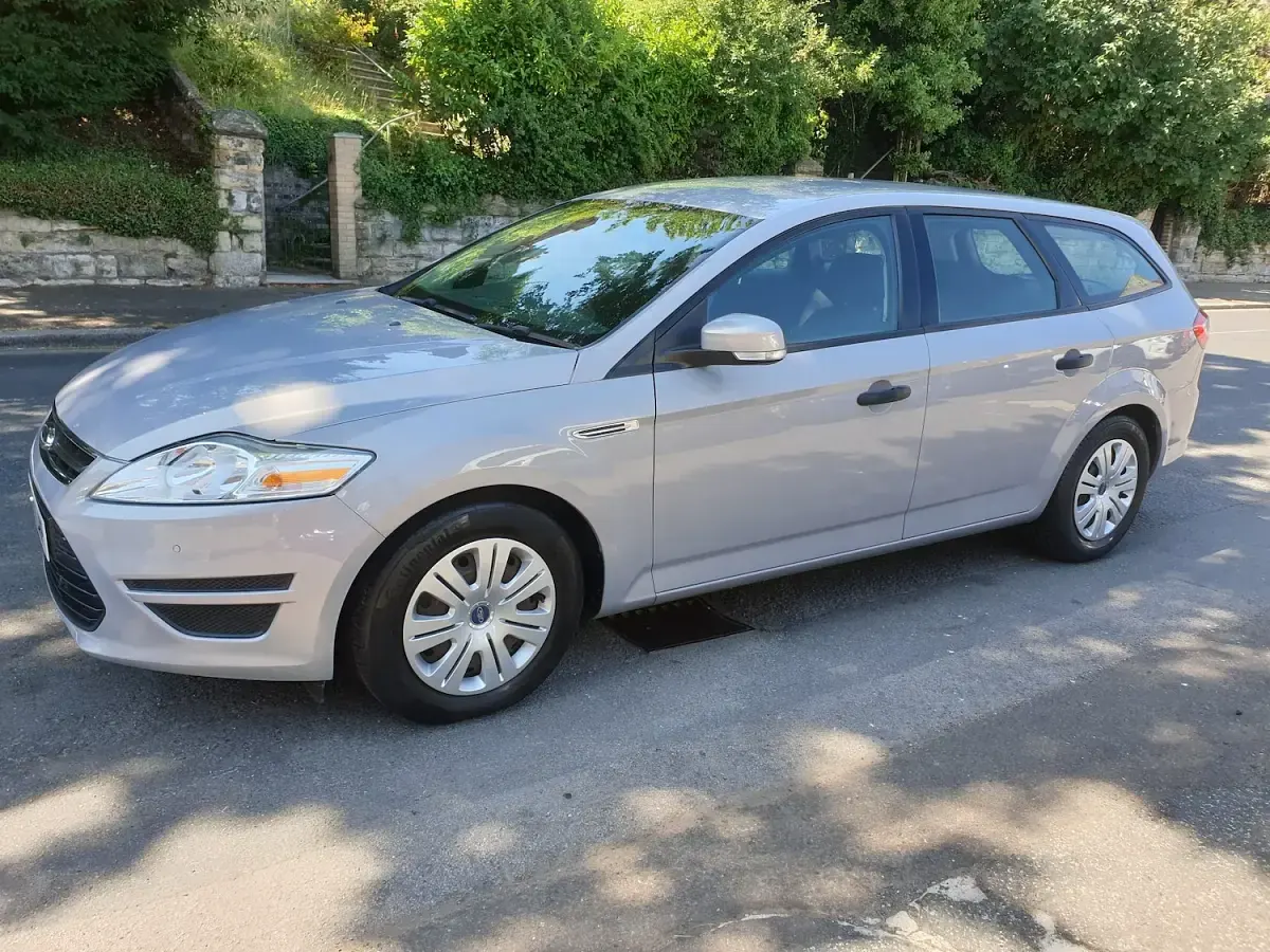 Used Ford Mondeo S 115 HP (84 kW) 2014 Silver Estate