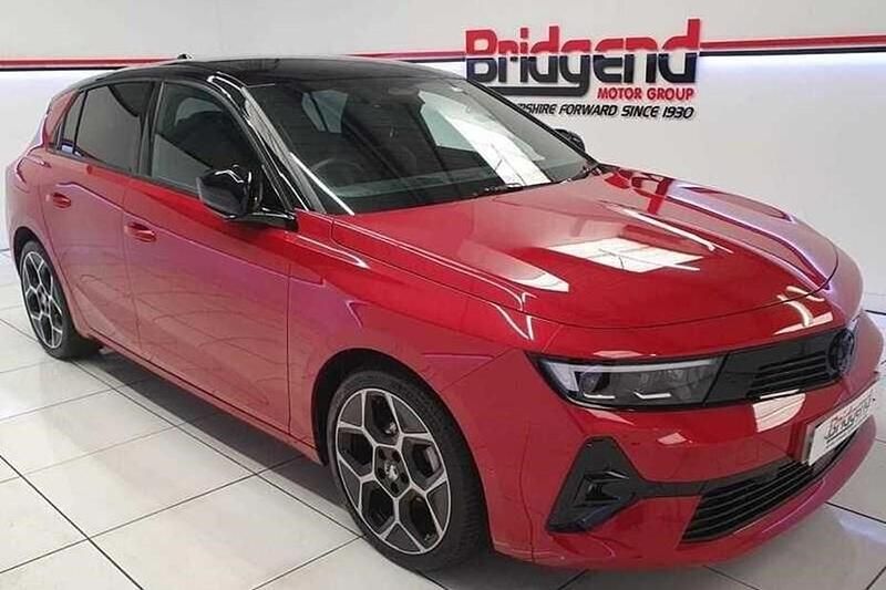 Red Used 2024 Vauxhall Astra Ultimate Hatchback | £18,499 (Fair price) - Image 1/1