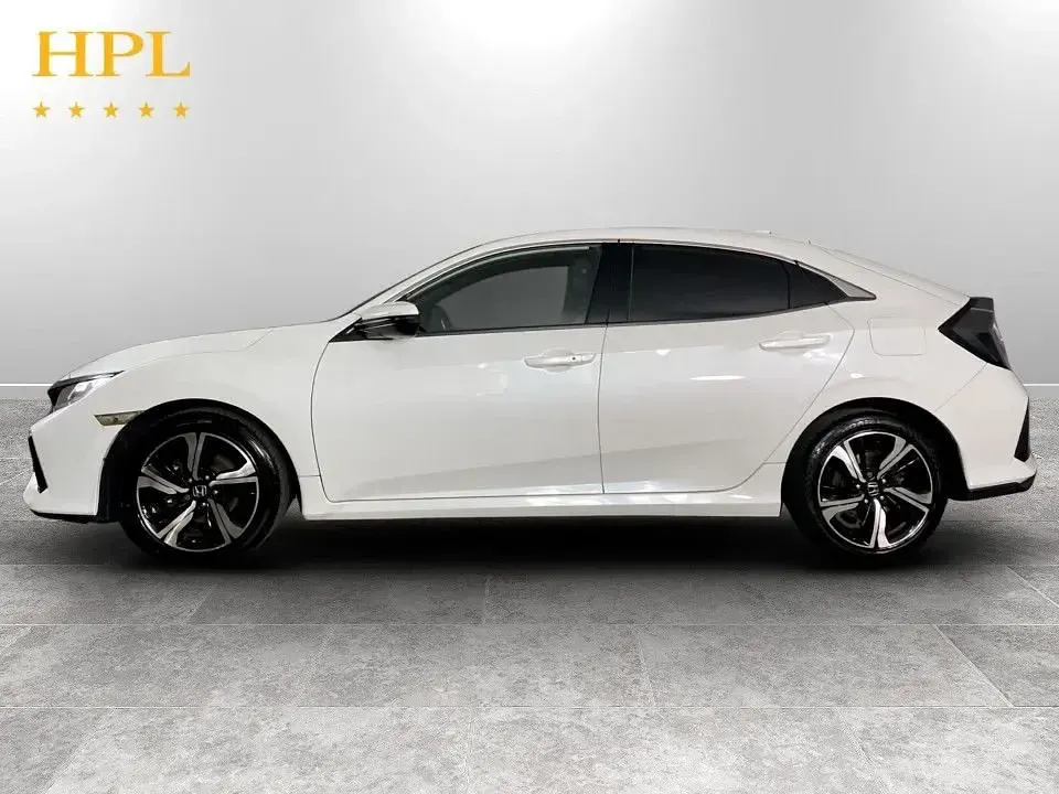 Used Honda Civic EX 126 HP (92 kW) 2019 White Hatchback