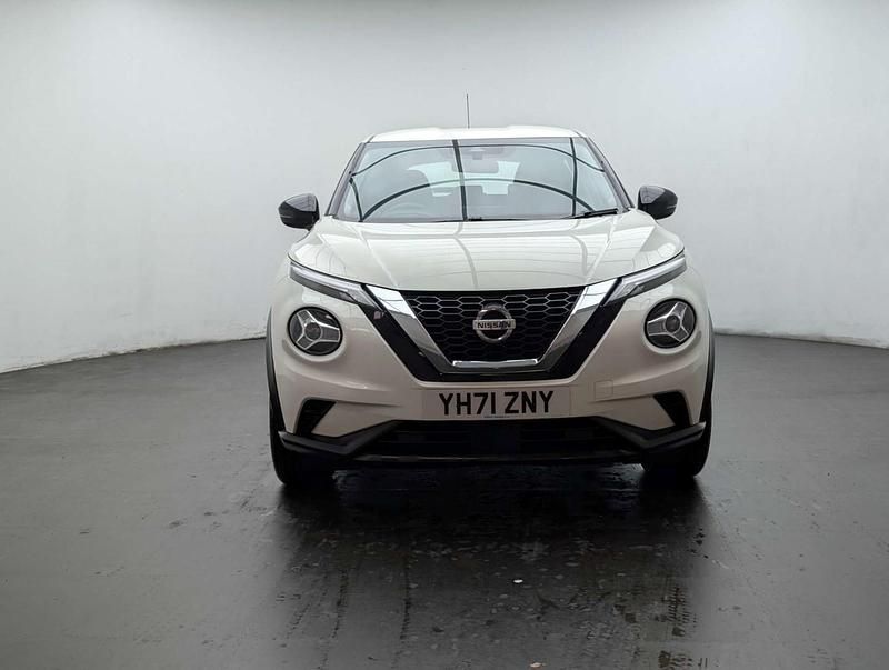 Used Nissan Juke Acenta 2021 White SUV