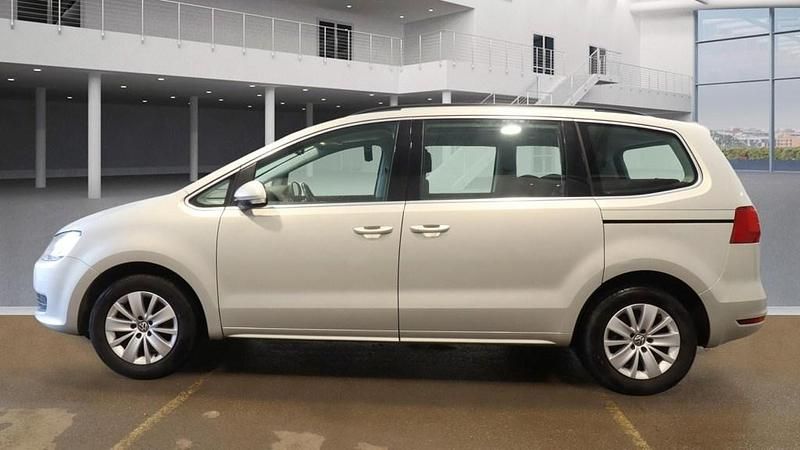 Used VW Sharan SE 140 HP (102 kW) 2014 Reflex silver MPV