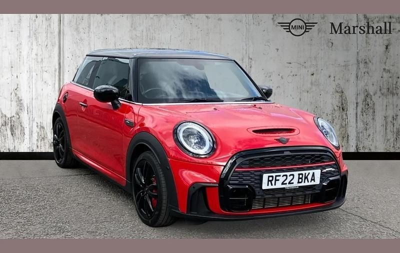 Used Mini John Cooper Works Hatch 231 HP (169 kW) 2022 Chili red Hatchback
