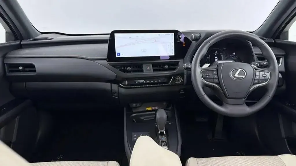 Used Lexus UX 300e 150 kW (204 HP) 2025 SUV