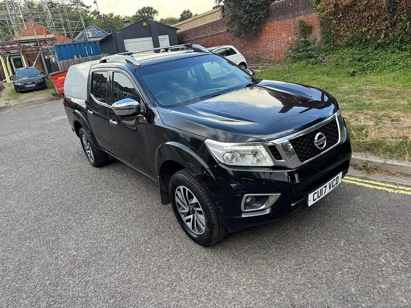 Black Used 2017 Nissan Navara Tekna Pickup | £7,495 (Super price) - Image 1/4