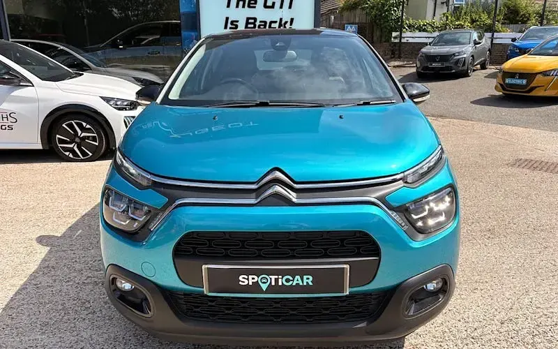 Used Citroën C3 PureTech 110 HP (80 kW) 2023 Blue Hatchback