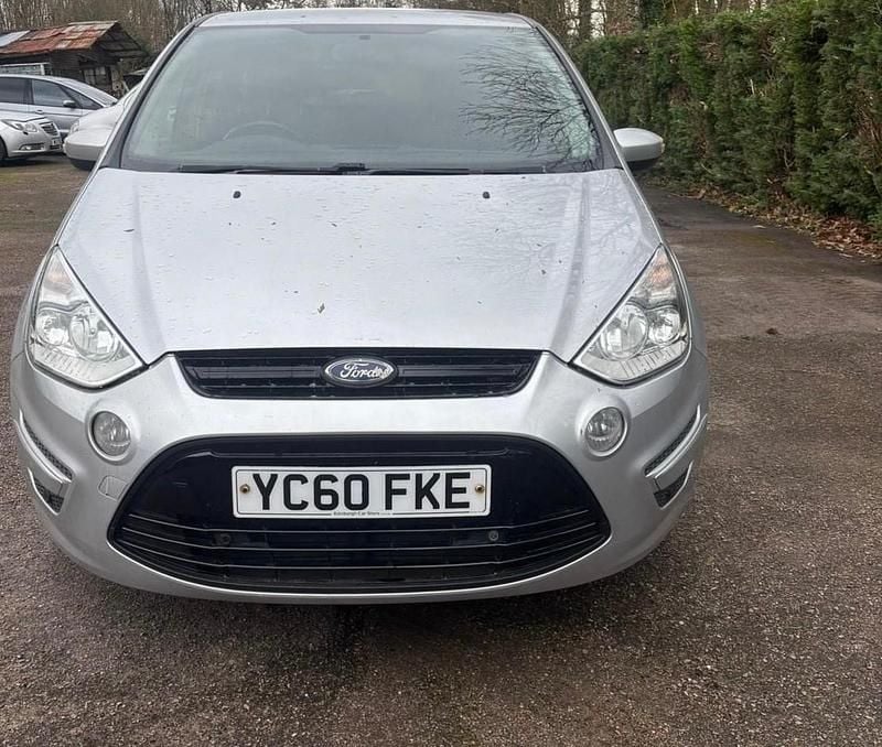Used Ford S-MAX Zetec 2010 Silver MPV