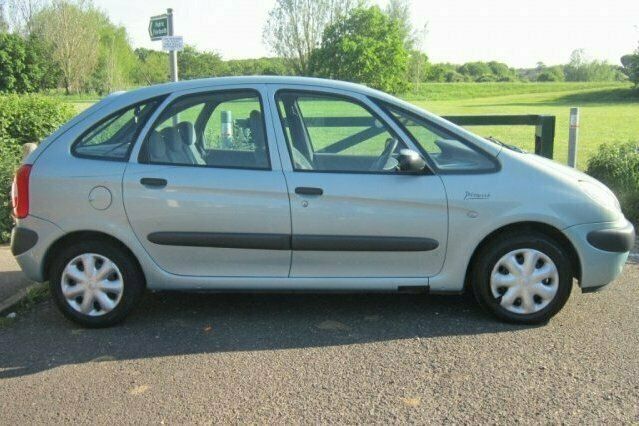 Used Citroën Xsara Picasso 95 HP (69 kW) 2002 MPV