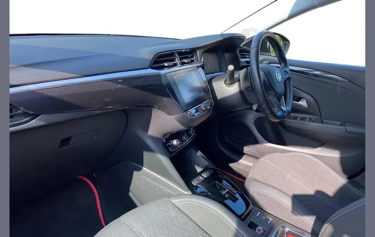 Used Vauxhall Corsa Edition 100 HP (73 kW) 2022 Orange Hatchback