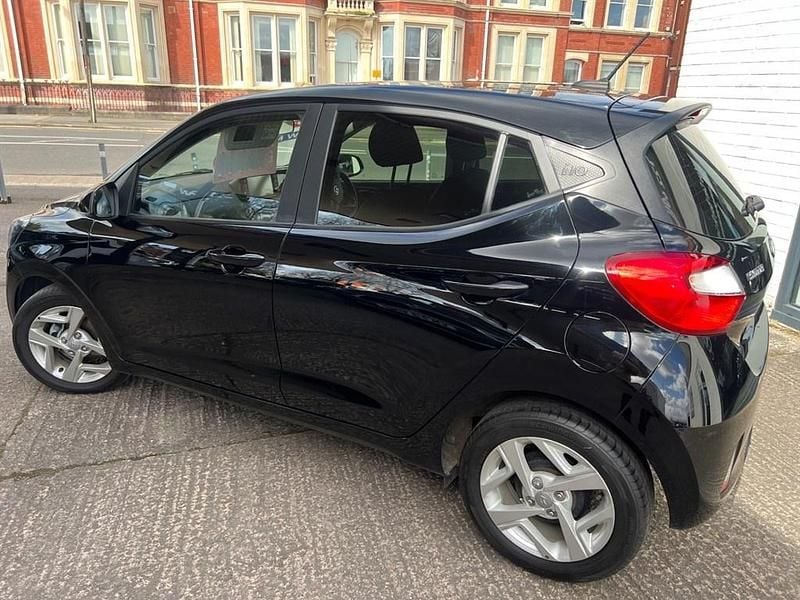 Used Hyundai i10 SE 2023 Black Hatchback