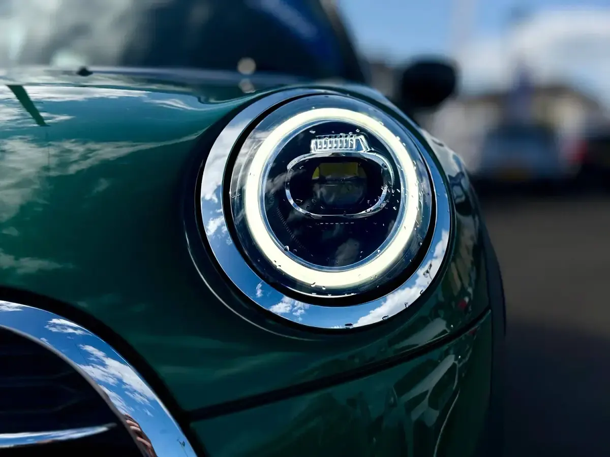 Used Mini Cooper S Exclusive 192 HP (141 kW) 2021 Green Hatchback