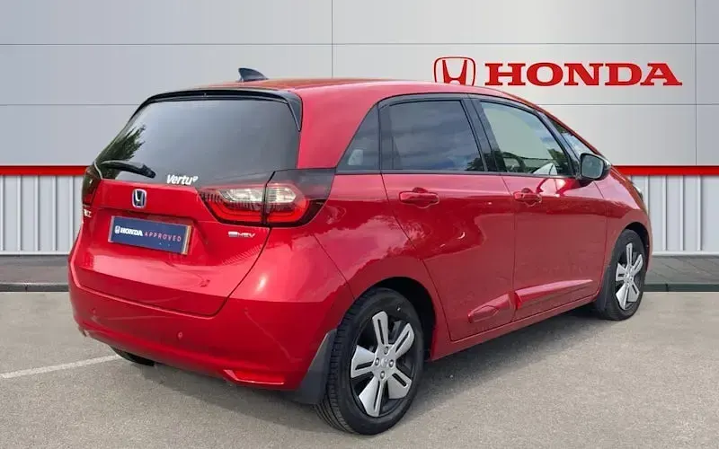 Used Honda Jazz Hybrid 109 HP (80 kW) 2022 Red Hatchback