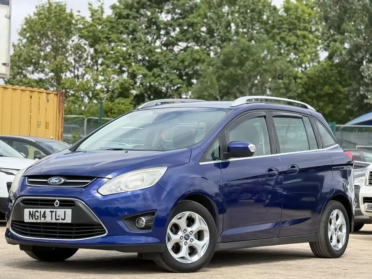 Used Ford Grand C-Max Zetec 2014 Blue MPV