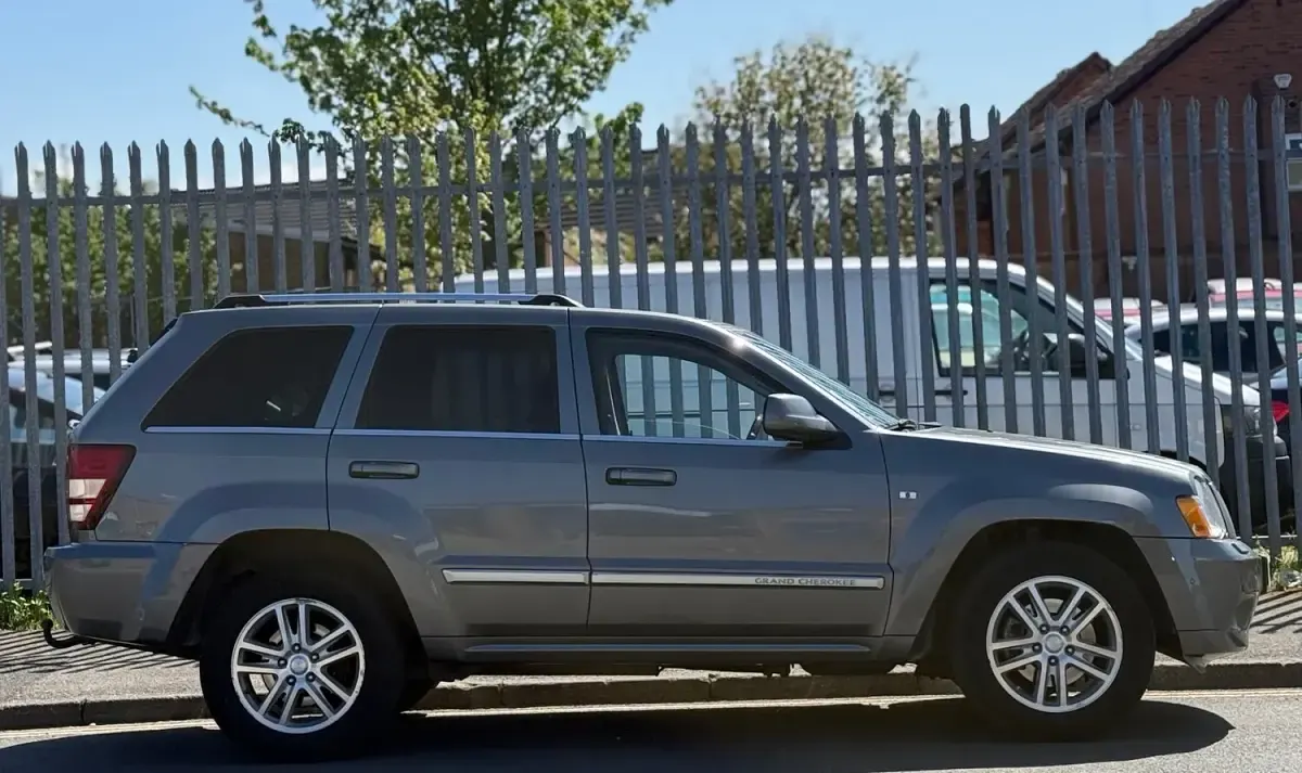 Used Jeep Cherokee 2007 Grey SUV