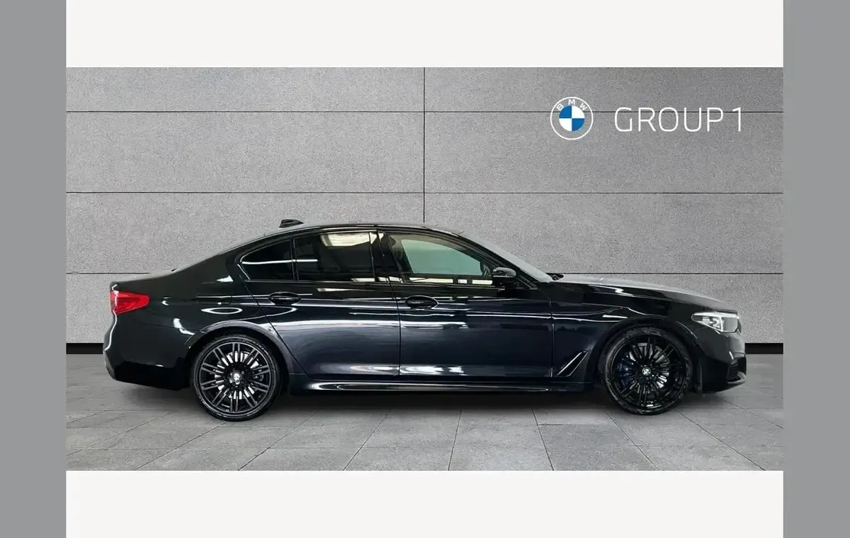 Used BMW 530 M Sport 265 HP (194 kW) 2018 Black sapphire metallic paint Sedan