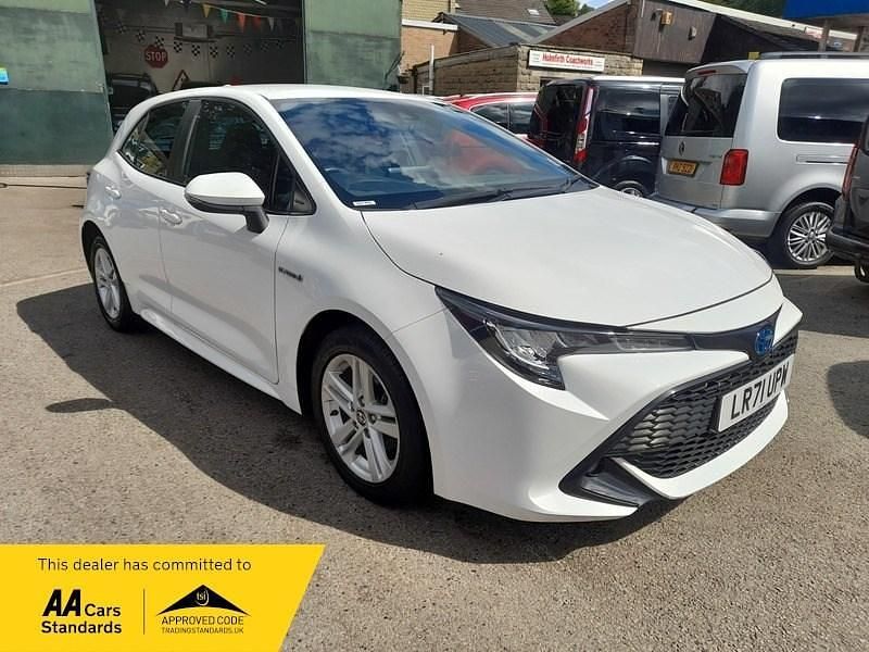 White Used 2021 Toyota Corolla Hatchback | £14,975 (Super price) - Image 1/3