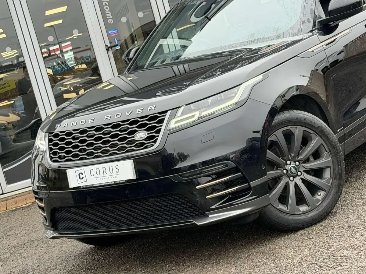 Used Land Rover Range Rover Velar SE Dynamic 2018 Black SUV