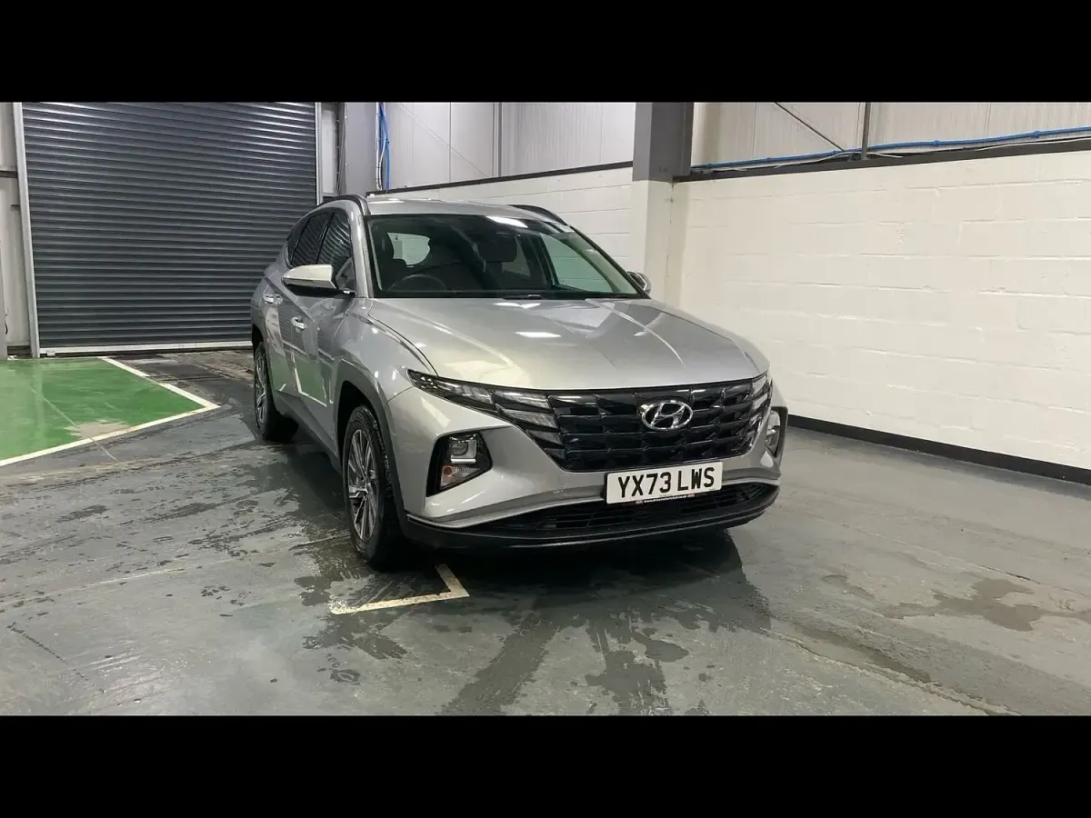 Used Hyundai Tucson SE 2024 Silver SUV