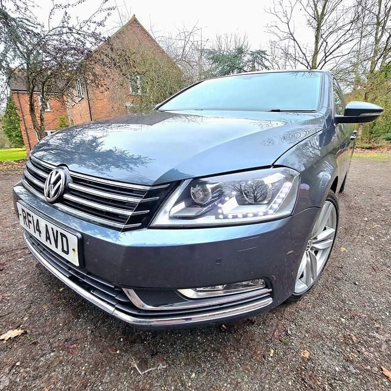 Usado VW Passat Executive 2014 Cinzento Sedan