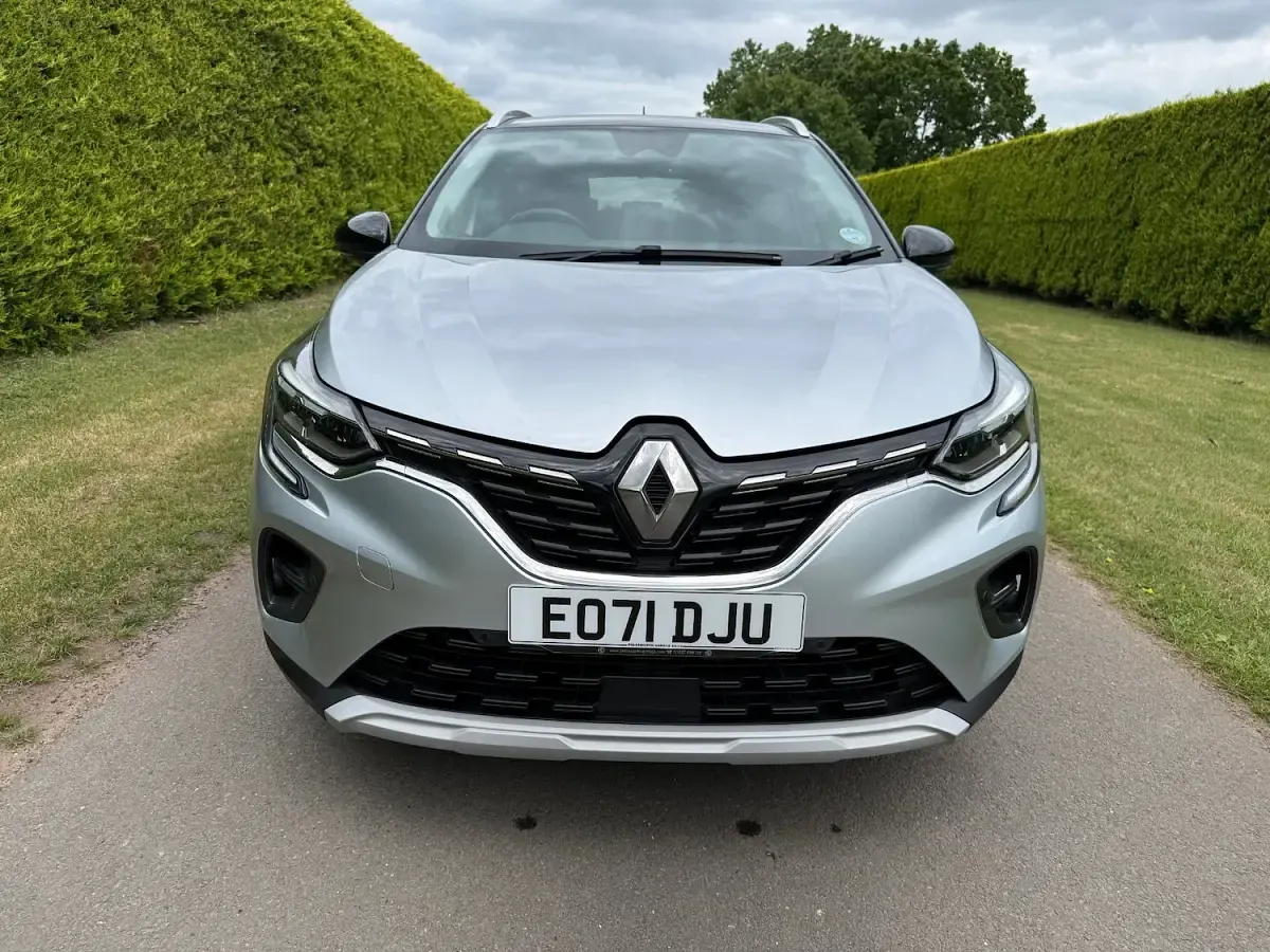 Used Renault Captur Version S 89 HP (65 kW) 2021 Grey SUV