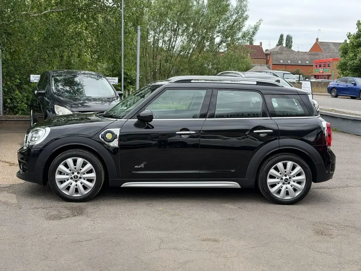Begagnad Mini Cooper Countryman 2017 Svart SUV