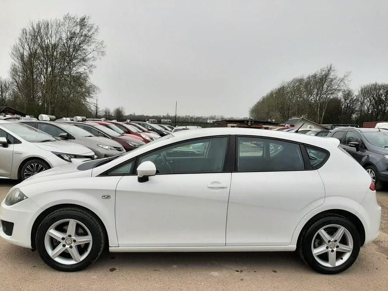 Used Seat Leon 2010 White Hatchback