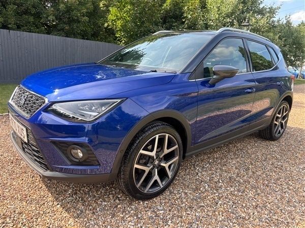 Blue Used 2020 Seat Arona XCELLENCE Lux SUV | £14,750 (Fair price) - Image 1/1