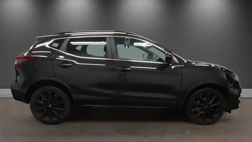 Used Nissan Qashqai N-TEC 160 HP (117 kW) 2020 Black SUV